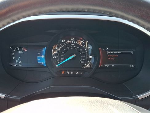 Used 2016 Ford Edge SEL w/ Equipment Group 201A FWD image 20
