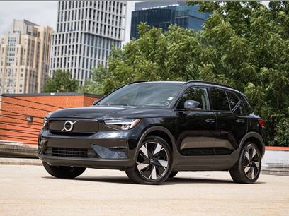 Certified 2024 Volvo XC40 Recharge Core