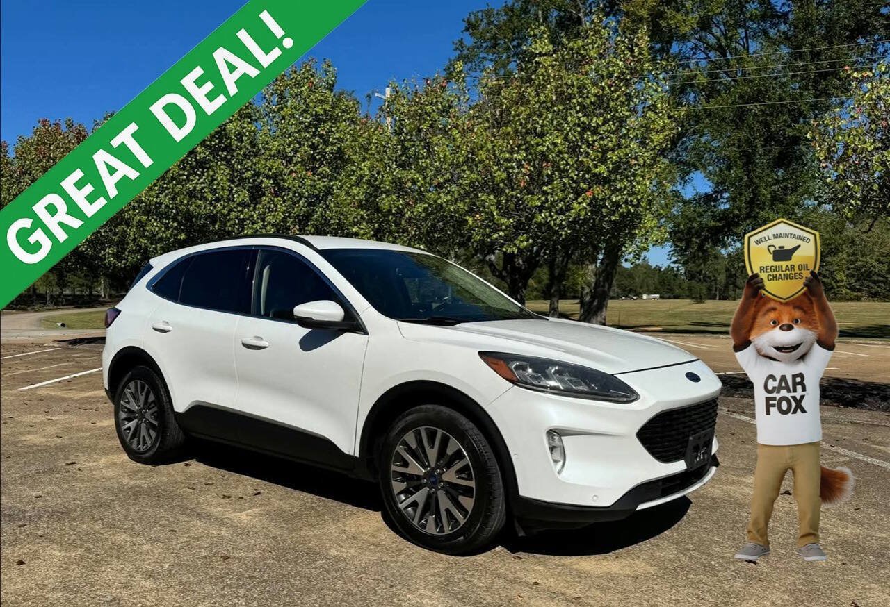 Used 2020 Ford Escape Titanium AWD/4WD image 1