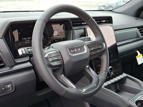 New 2026 GMC Terrain AT4 w/ Convenience Package III image 18