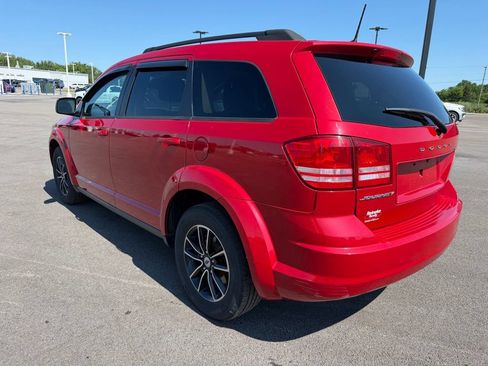 Used 2018 Dodge Journey SE w/ Popular Equipment Group FWD image 7