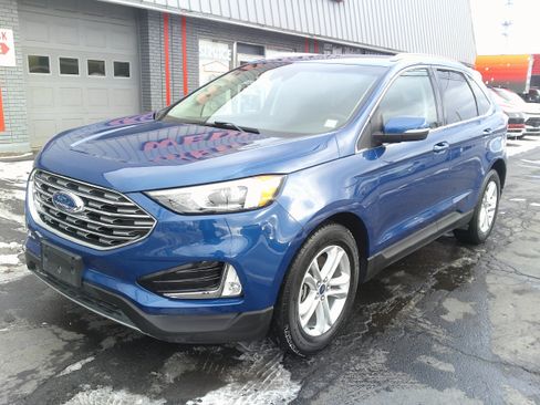 Used 2020 Ford Edge SEL w/ Cold Weather Package image 11