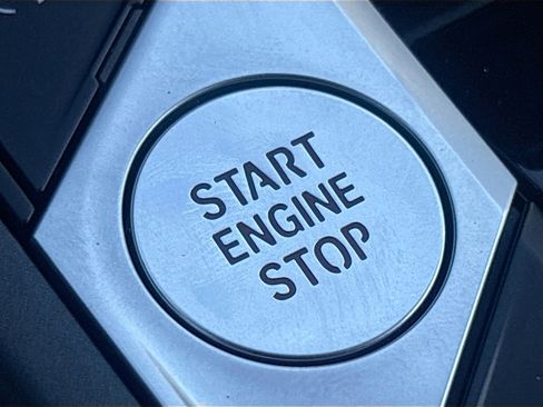 Used 2024 BMW 230i Coupe image 38