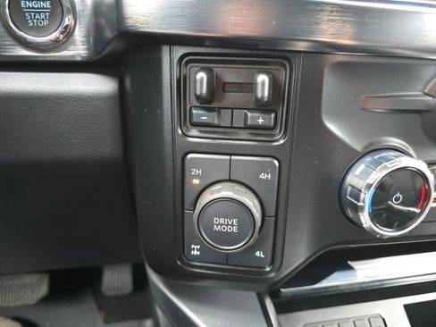 Certified 2025 Ford F350 Lariat image 22