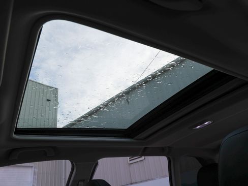 Used 2022 Subaru Forester Sport image 33