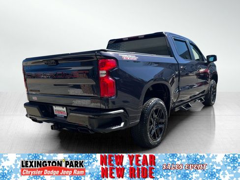 Used 2023 Chevrolet Silverado 1500 LT Trail Boss image 7