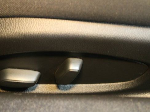 Used 2023 Chevrolet Camaro LT image 15