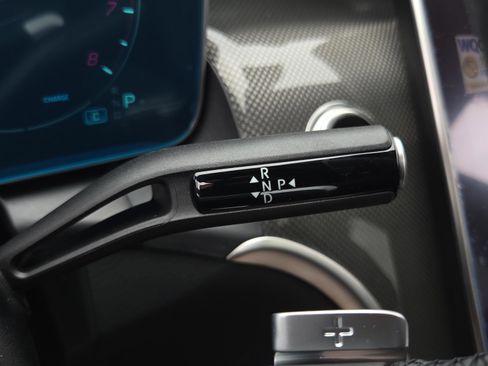 New 2026 Mercedes-Benz GLC 300 image 17