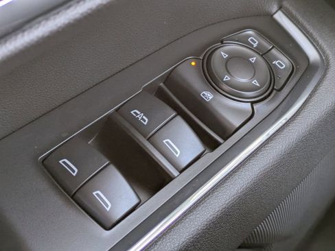 New 2026 Chevrolet Silverado 1500 LT image 24