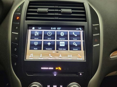 Used 2019 Lincoln MKC Select w/ Select Plus Package AWD/4WD image 25