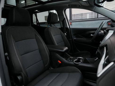 Used 2023 GMC Terrain SLE w/ Driver Convenience Package image 37