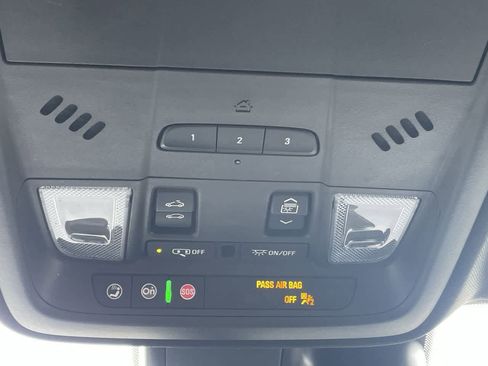 Certified 2022 Cadillac XT4 Premium Luxury w/ Technology Package image 33