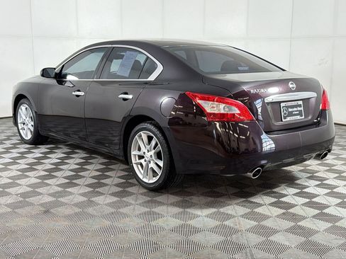Used 2011 Nissan Maxima 3.5 S FWD image 3