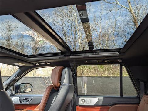 Used 2024 Lincoln Navigator L Reserve AWD/4WD image 33