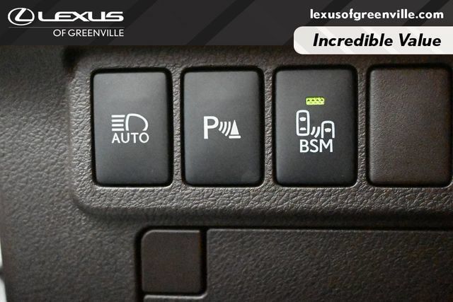 Used 2017 Lexus ES 300h w/ Luxury Package FWD image 16