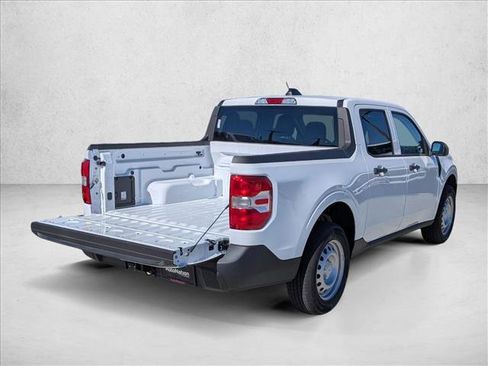 New 2025 Ford Maverick XL image 2