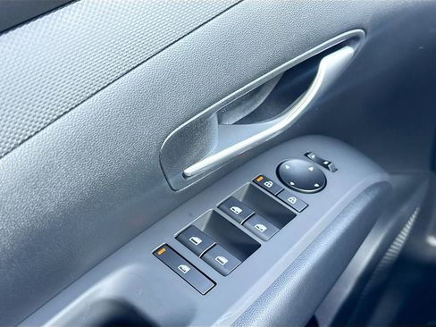 New 2026 Hyundai Tucson SEL image 17