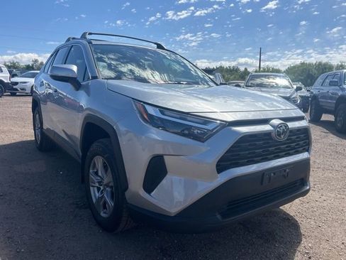 Used 2022 Toyota RAV4 XLE w/ Convenience Package AWD/4WD image 8