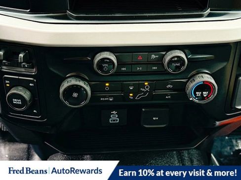 New 2025 Ford F550 4x4 Supercab Super Duty image 11