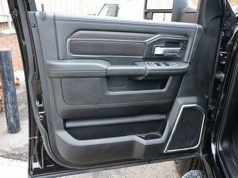 Used 2025 RAM 2500 Laramie image 10