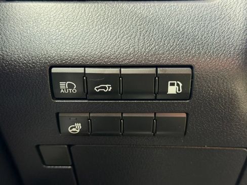 Used 2019 Lexus RX 450h AWD w/ Navigation Package image 35