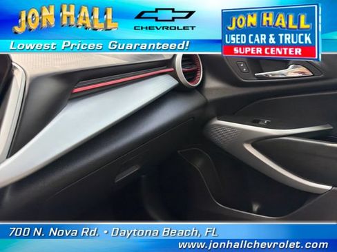 Used 2026 Chevrolet Trax RS FWD image 30