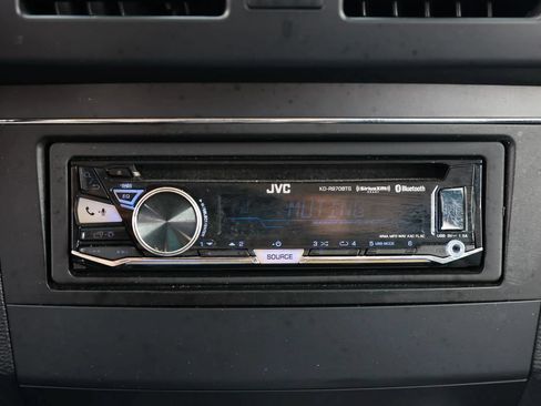 Used 2011 Mercedes-Benz GLK 350 2WD image 33