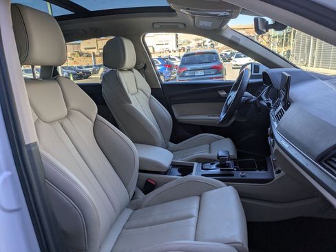 Used 2025 Audi Q5 2.0T Premium Plus w/ Premium Plus Package image 29