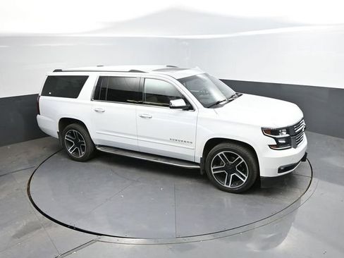 Used 2018 Chevrolet Suburban Premier AWD/4WD image 47