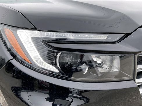 Used 2022 Honda Passport TrailSport image 30