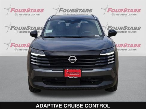 New 2026 Nissan Kicks SV image 10