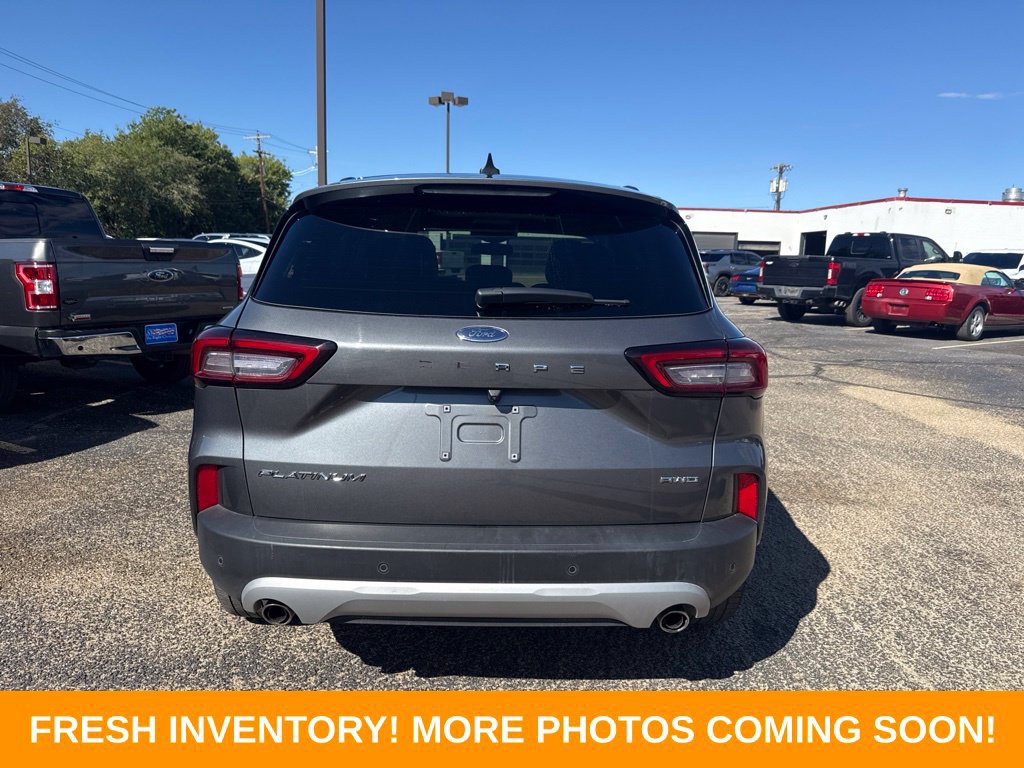 Certified 2025 Ford Escape Platinum AWD/4WD image 3