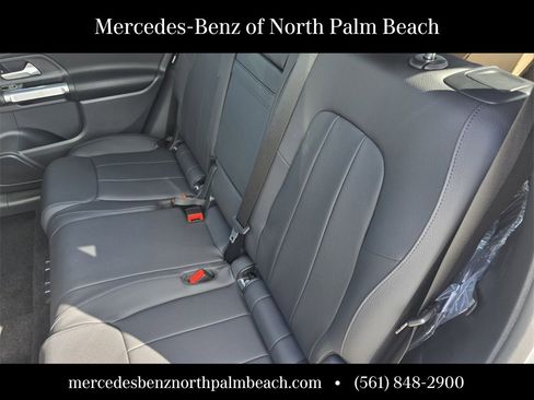 New 2026 Mercedes-Benz GLB 250 image 13