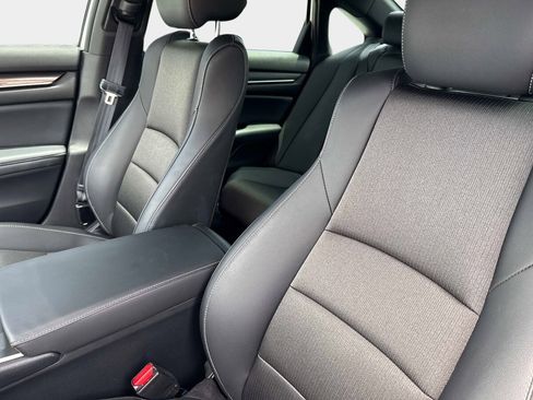 Used 2022 Honda Accord Sport image 19