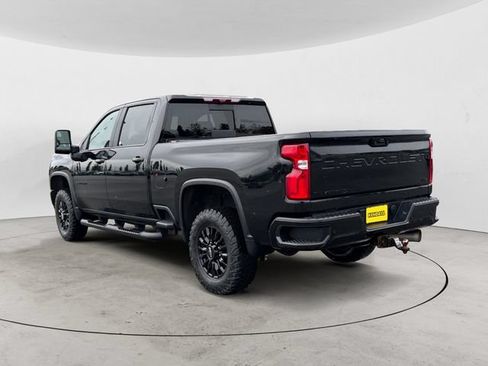 Used 2021 Chevrolet Silverado 2500 LTZ w/ LTZ Plus Package AWD/4WD image 3