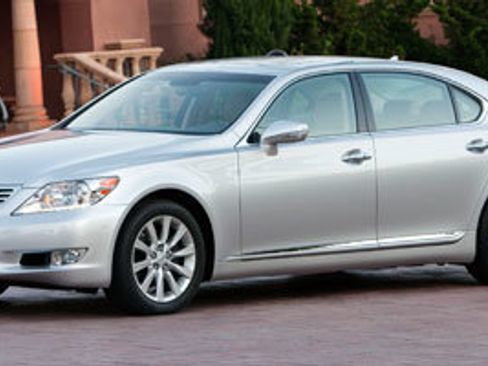 Used 2010 Lexus LS 460 RWD image 1