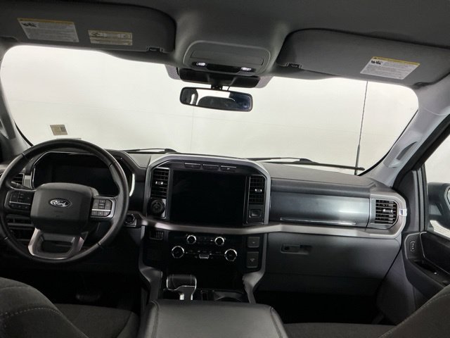 Used 2024 Ford F150 Lightning XLT AWD/4WD image 26