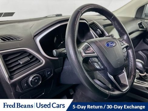 Used 2016 Ford Edge SEL w/ Equipment Group 201A image 10