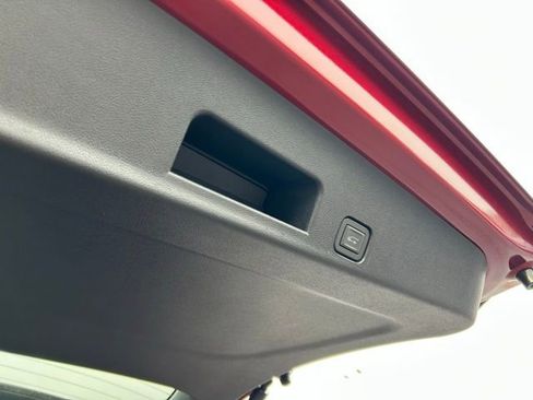 New 2026 Chevrolet Traverse Z71 w/ Enhanced Driving Package image 10