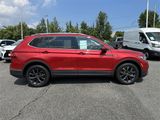 Used 2022 Volkswagen Tiguan SE w/ Panoramic Sunroof Package image 4