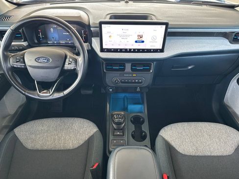 Used 2025 Ford Maverick XLT w/ XLT Luxury Package AWD/4WD image 12