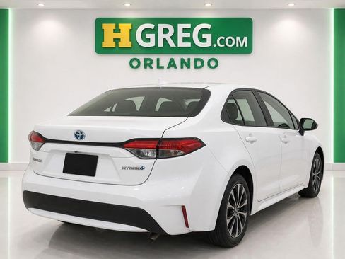 Used 2022 Toyota Corolla LE FWD image 6