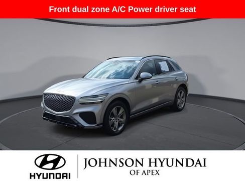 Used 2024 Genesis GV70 3.5T Sport image 4