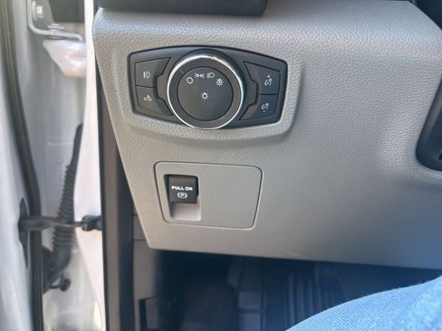 Used 2019 Ford F150 XL w/ Equipment Group 101A Mid AWD/4WD image 18