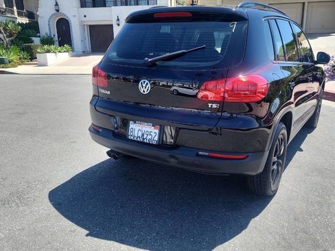 Used 2016 Volkswagen Tiguan S image 4
