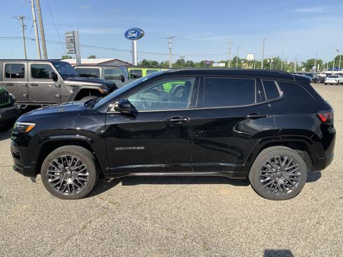 Used 2023 Jeep Compass High Altitude AWD/4WD image 8