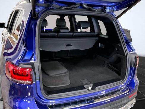 Used 2023 Mercedes-Benz GLB 250 image 5
