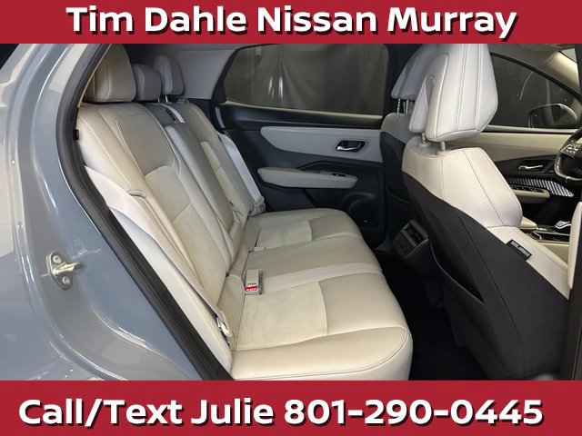 Used 2024 Nissan Ariya AWD image 18