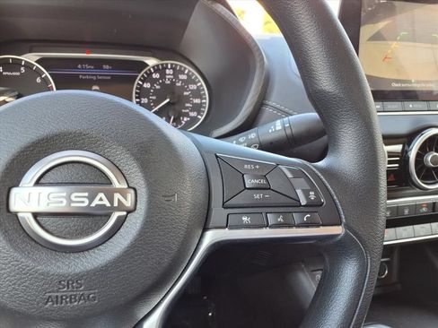 Used 2024 Nissan Sentra SV FWD image 26