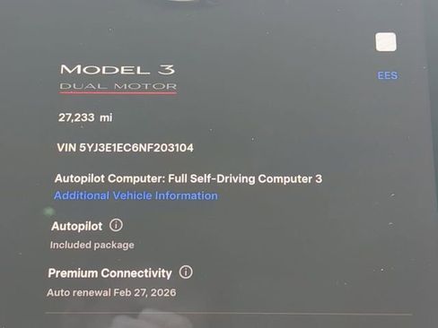 Used 2022 Tesla Model 3 Performance image 30